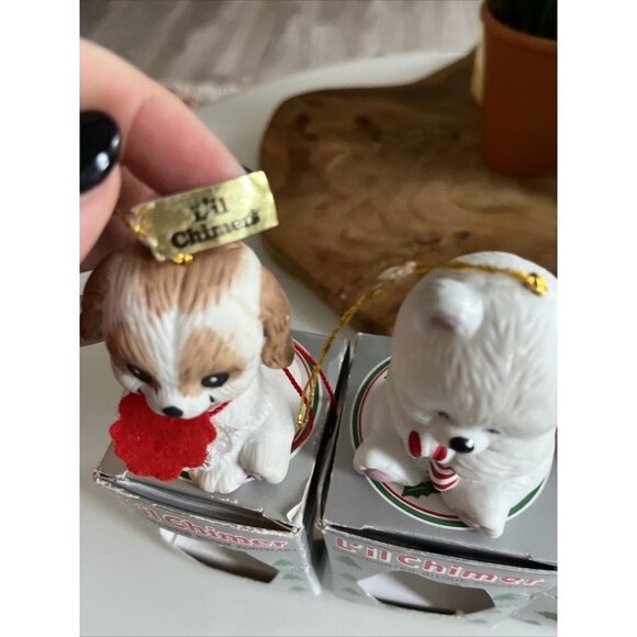 VINTAGE LIL CHIMER BISQUE PORCELAIN CHRISTMAS ORNAMENTS - Picture 4 of 7